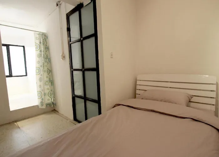 Hotel Hub 2*