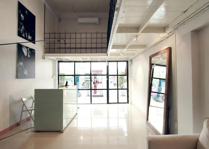 Hotel Hub 2*